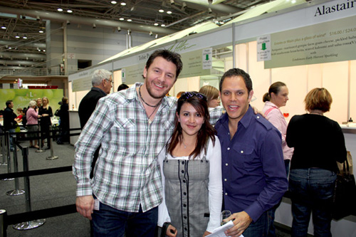 Manu and Alistair pose with me