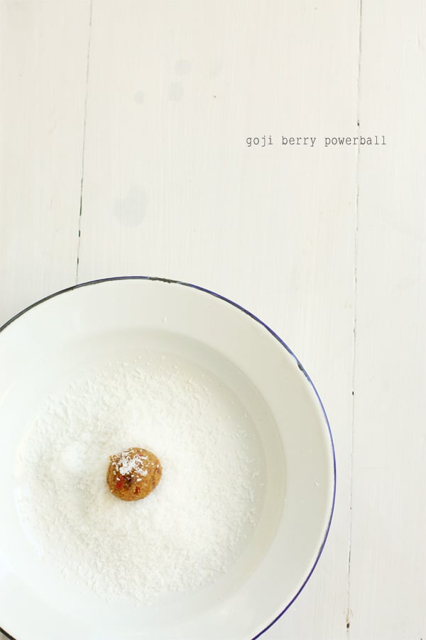 Goji Berry Powerballs