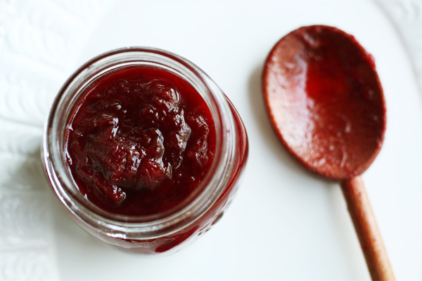 Rhubarb And Vanilla Jam