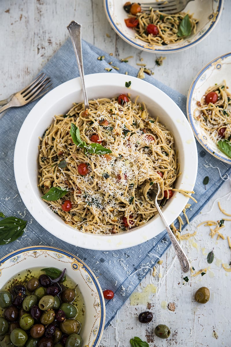 Wholemeal Spaghetti Salad With Garlic Almond And Herb Crumbs - Cook Republic