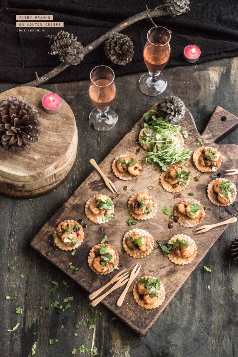 Fiery Prawns On Wonton Crisps - Cook Republic