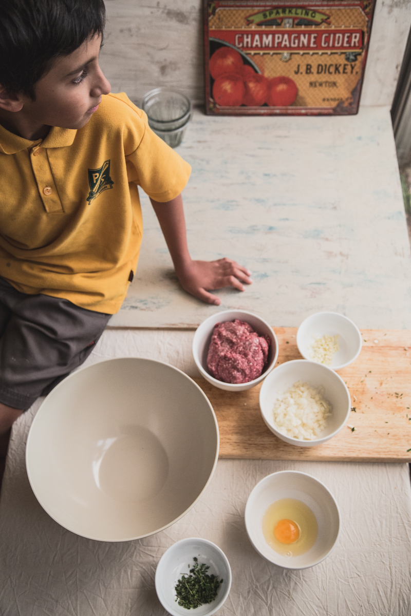 How To Make A Delicious Cheeseburger For #FRD2014 - Cook Republic