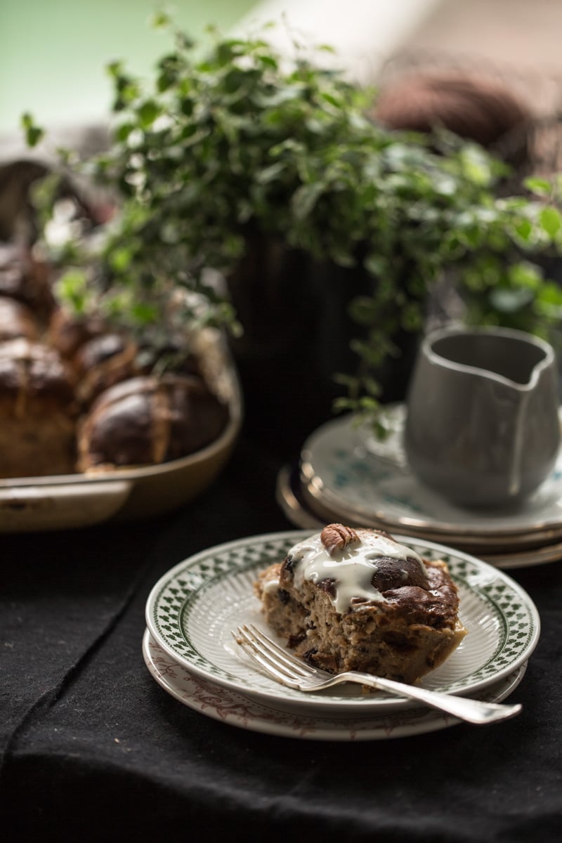 Hot Cross Bun And Nutmeg Tray Bake - Cook Republic