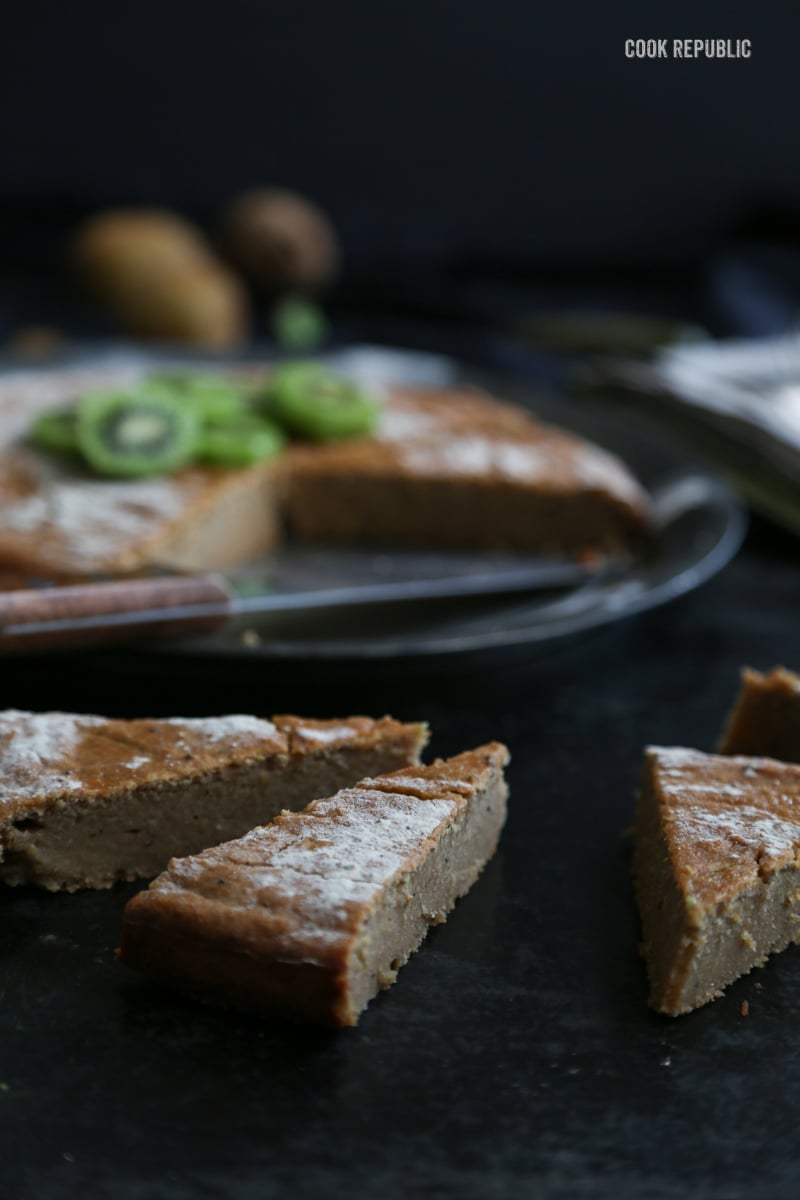 Kiwi Banana Spelt Cake