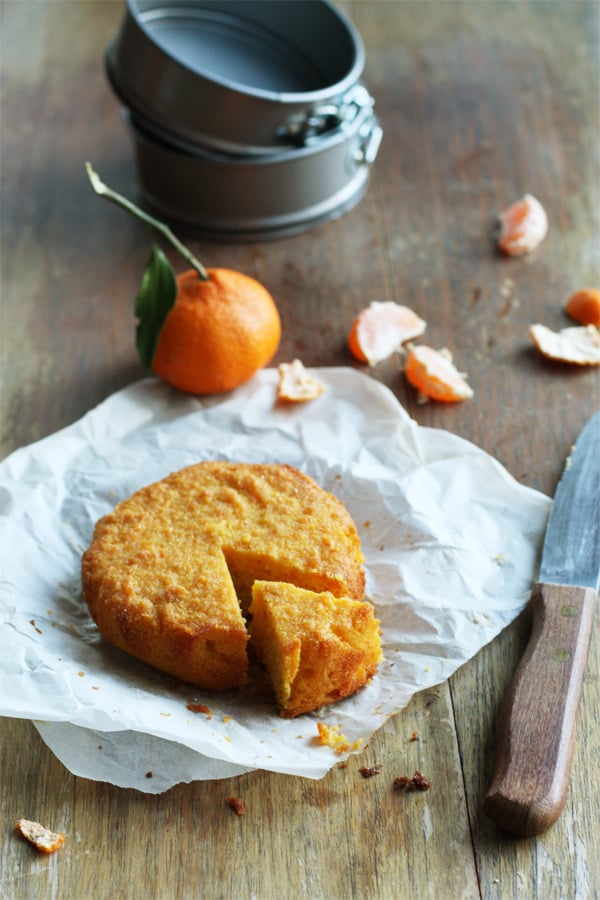 Mandarin Polenta And Macadamia Cake