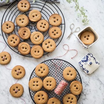 Gingerbread Buttons - Cook Republic