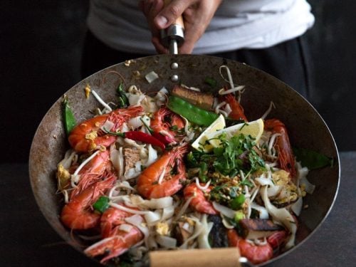 Prawn And Tofu Pad Thai - Cook Republic