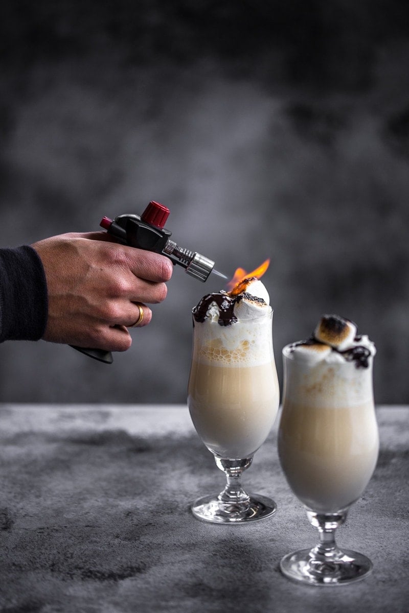 Baileys Winter Cocktail Shake With Hot Chocolate Fudge Sauce - Cook Republic