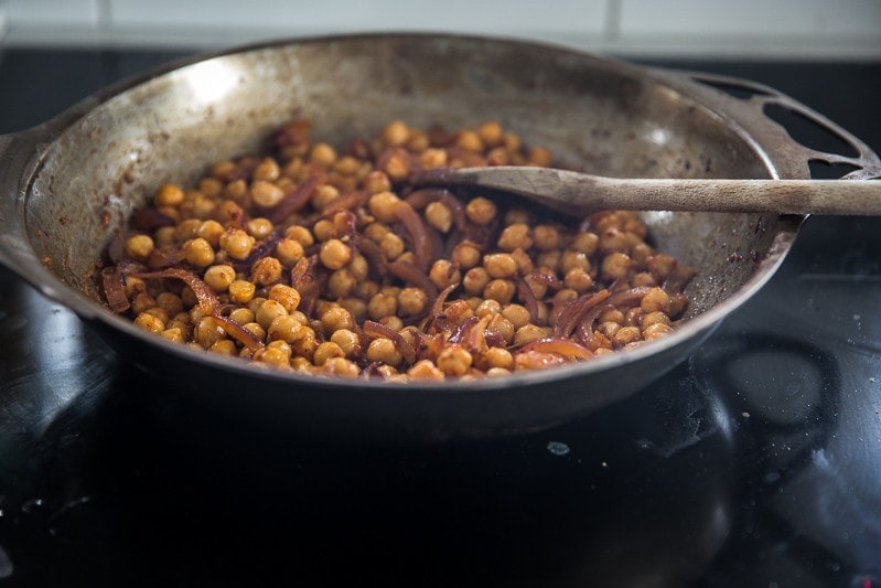 Roasted Sweet Potato Salad With Harissa Chickpeas - Cook Republic #vegan #glutenfree