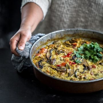 Baked Mushroom Curry - Cook Republic #vegan #glutenfree