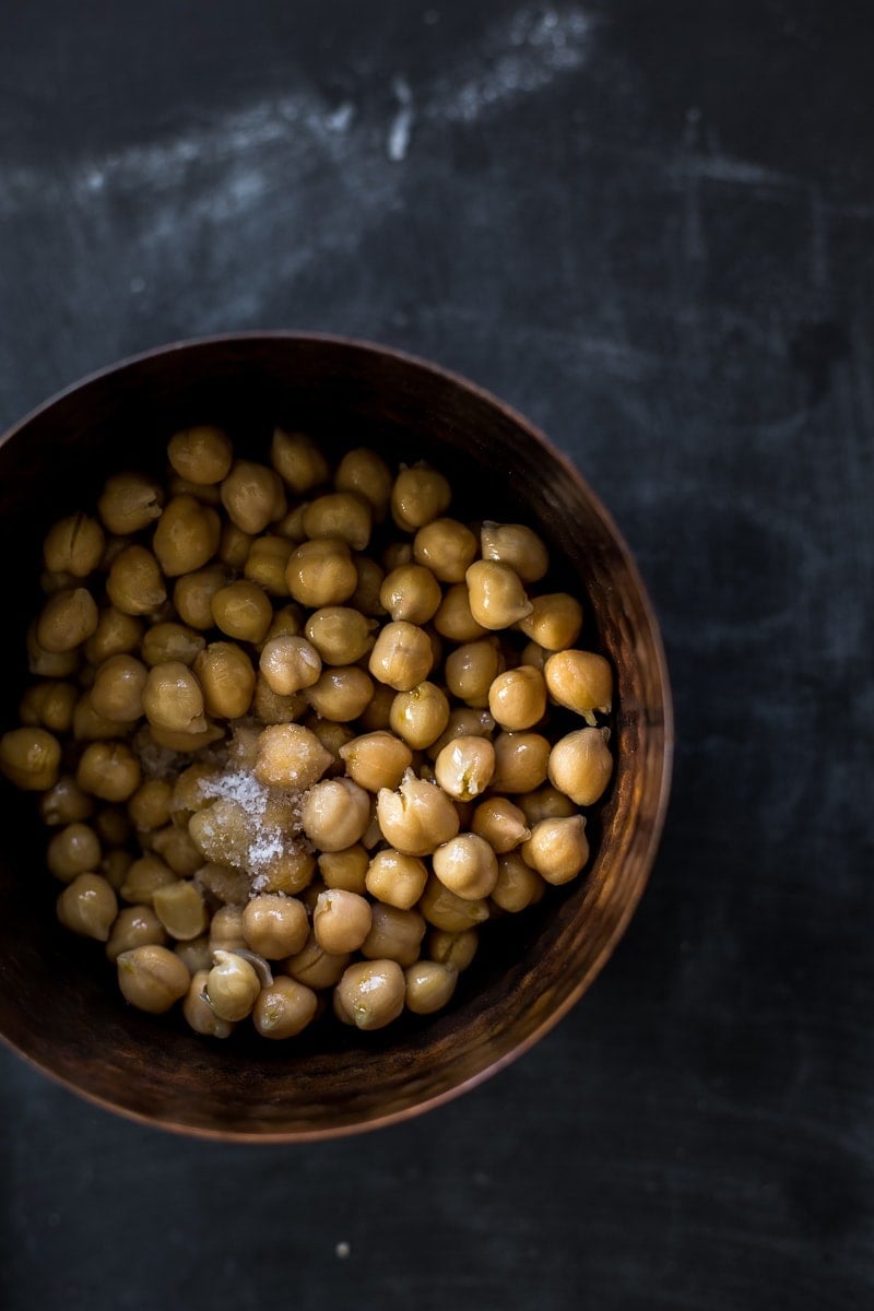 How To Make Crispy Roasted Chickpeas - Cook Republic