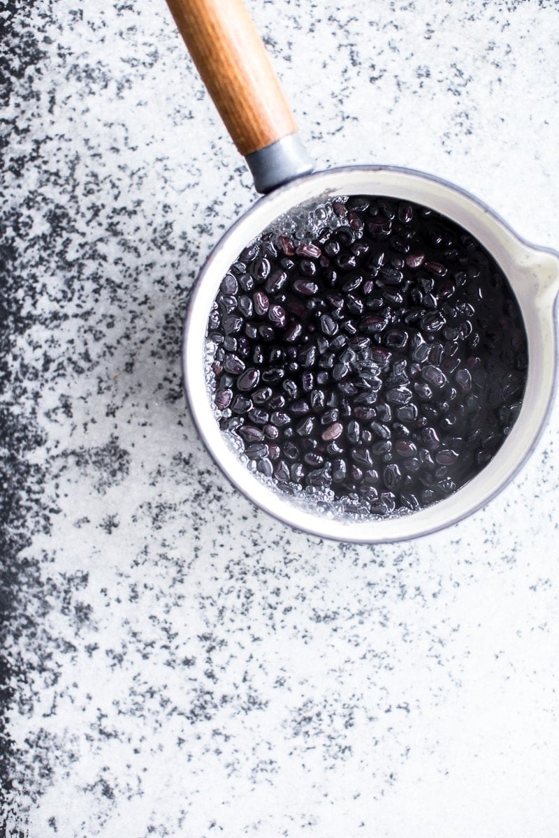 Guacamole With Smoky Black Beans - Cook Republic #vegan #glutenfree