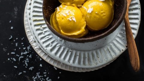 Instant mango online ice cream