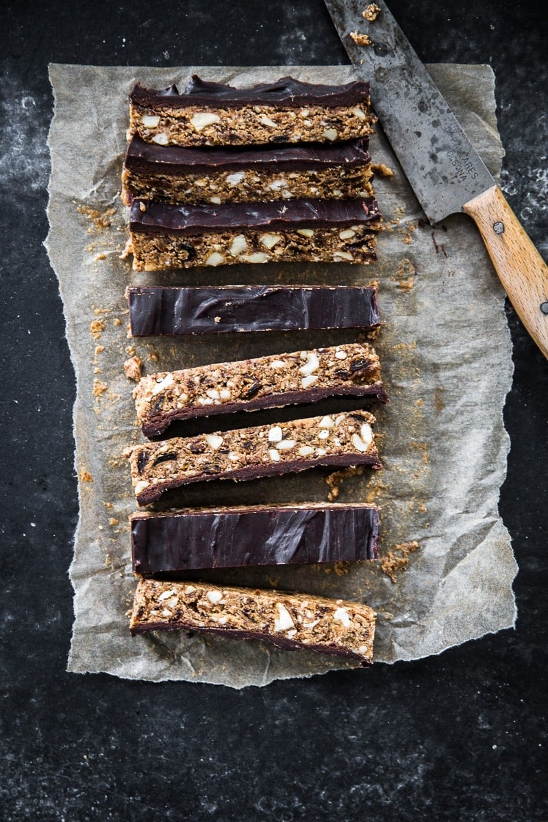 Raw Vegan Chocolate Nut Bar - Cook Republic #vegan #glutenfree #foodphotography #healthyrecipe