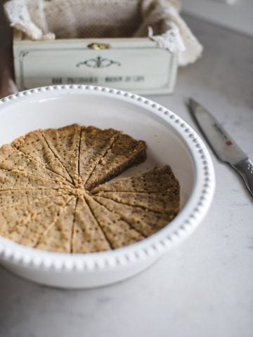 4 Ingredient Unrefined Sugar Shortbread - Cook Republic / photo, Sneh Roy #healthyrecipes #shortbread #foodphotography