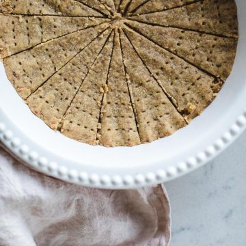 4 Ingredient Unrefined Sugar Shortbread - Cook Republic / photo, Sneh Roy #healthyrecipes #shortbread #foodphotography