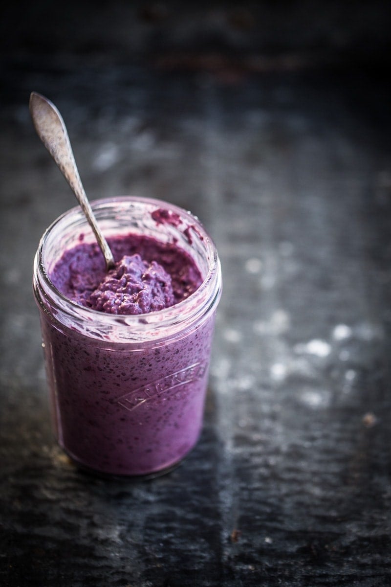 Vegan Blackberry Chia Pudding - Cook Republic #vegan #healthyrecipe #chiapudding
