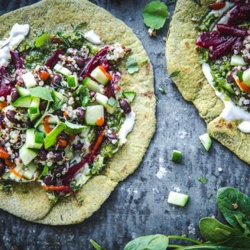 Green Garlic Spinach Flatbreads - Cook Republic #vegan #healthyrecipe #sodastream