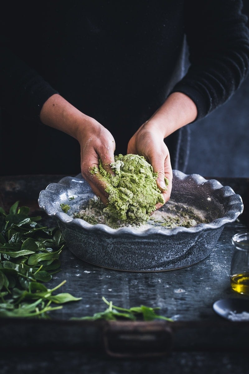 Green Garlic Spinach Flatbreads - Cook Republic #vegan #healthyrecipe #sodastream