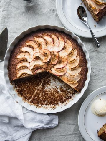 Apple Pie Cake - Cook Republic #baking #foodphotography