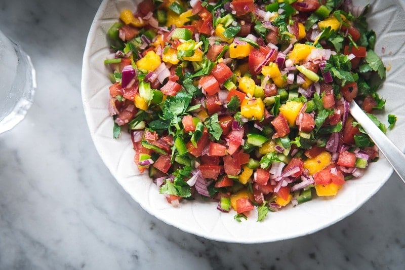 Mango Pico De Gallo - Cook Republic #picodegallo #mexicansalsa #foodphotography #summerrecipe #vegansalad