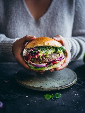 Vegan Chickpea Green Garden Burger - Cook Republic #chickpeaburger #veganburger #zucchiniburger