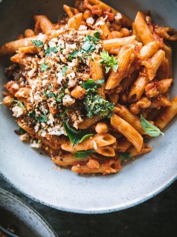 Vegan Chickpea Chilli Pasta With Sourdough Crumbs - Cook Republic #veganpasta #chickpeapasta