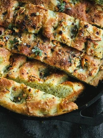 Pesto Focaccia - Cook Republic #focaccia #focacciarecipe #breadrecipe #pesto