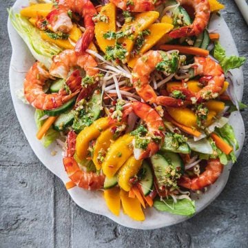 Thai Prawn And Mango Salad - Cook Republic #thaisalad #glutenfreesalad #prawnmango