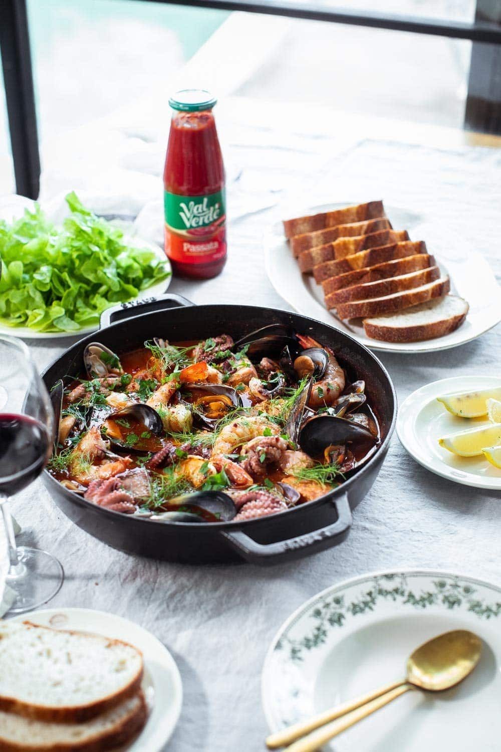 Zuppa Di Pesce - Italian Seafood Soup / Cook Republic #easterrecipe #seafoodsoup #fishrecipe