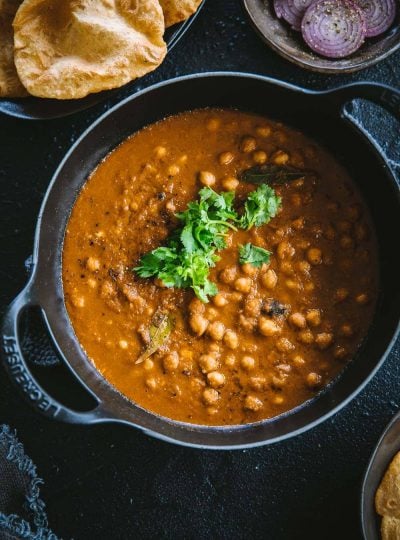 Chana Masala (North Indian Chickpea Curry)