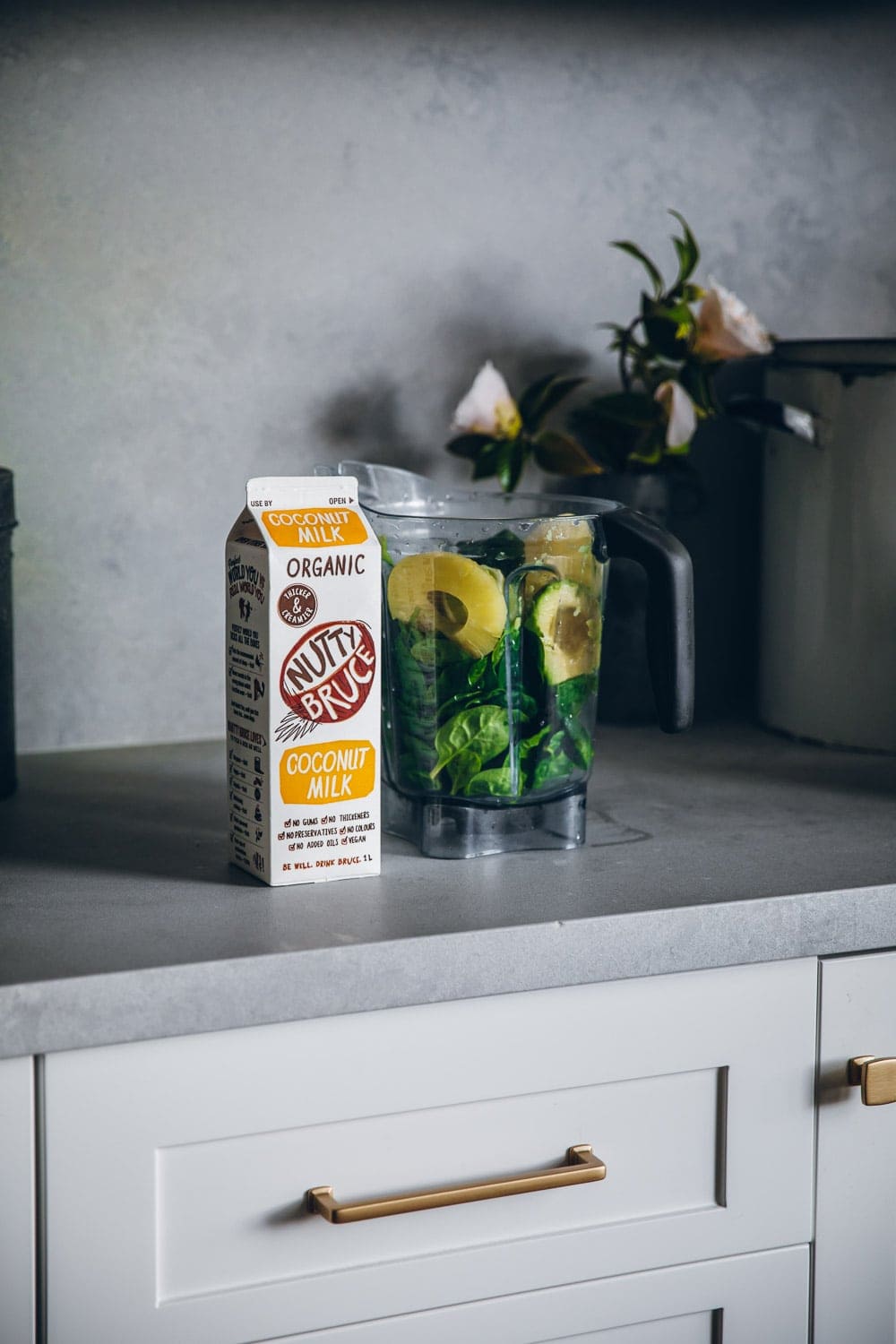 Green Pineapple Smoothie - Cook Republic