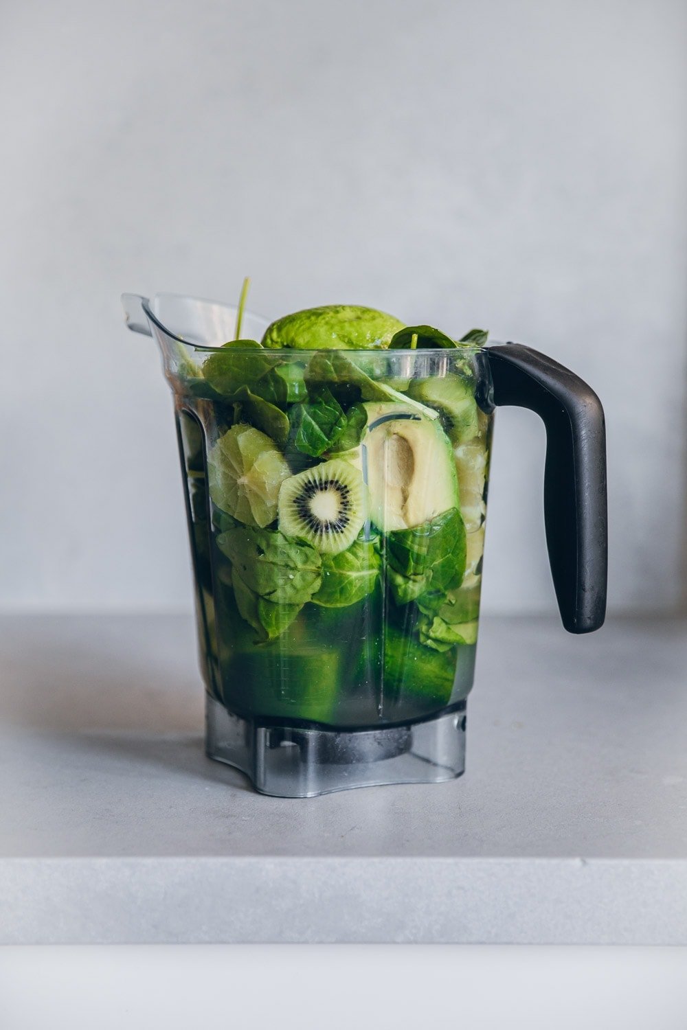 Green Kiwi Bomb Smoothie - Cook Republic