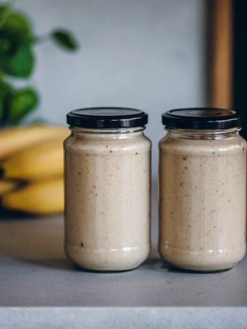 Vegan Salted Caramel Banana Smoothie - Cook Republic