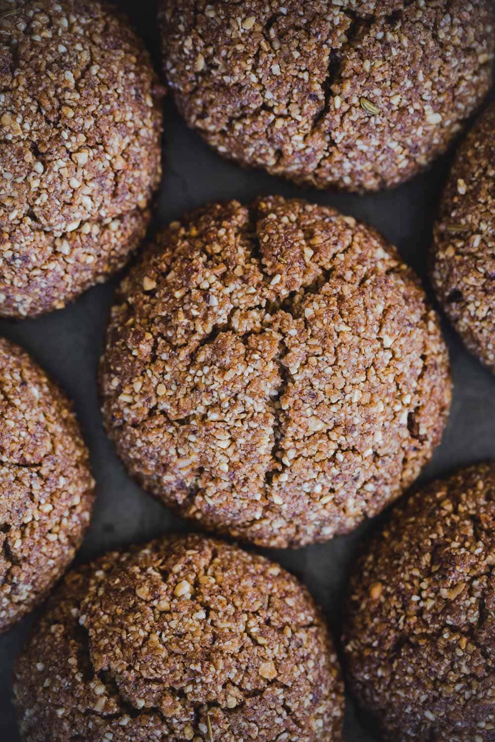 Vegan Coconut Chai Cookies - Cook Republic #vegancookies #chaicookies