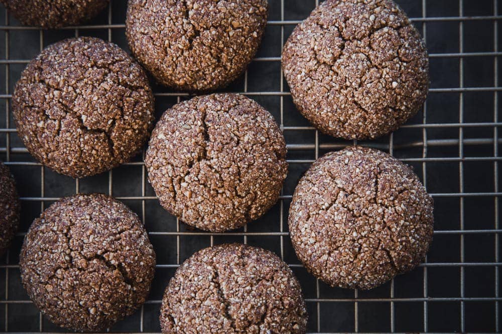 Vegan Coconut Chai Cookies - Cook Republic #vegancookies #chaicookies