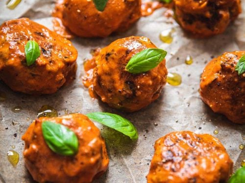 Healthier Chicken Meatballs In Marinara Sauce - Cook Republic #dairyfree