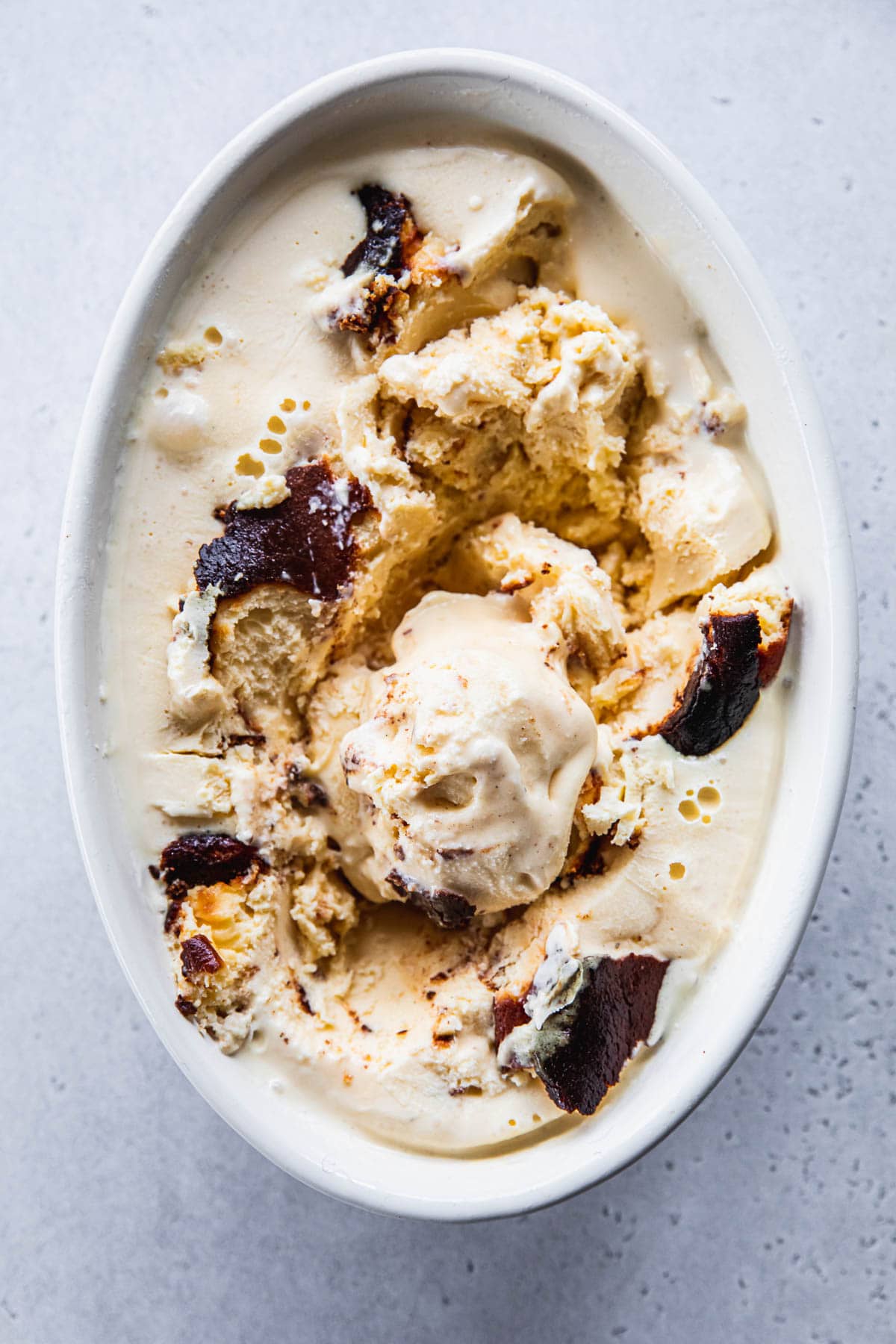 Creamy Burnt Basque Cheesecake Gelato in a large ceramic bowl