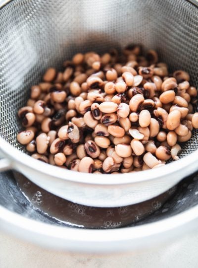 How To Cook Black-Eyed Peas From Scratch